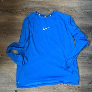 Blue Nike men’s XL dri-fit long sleeve